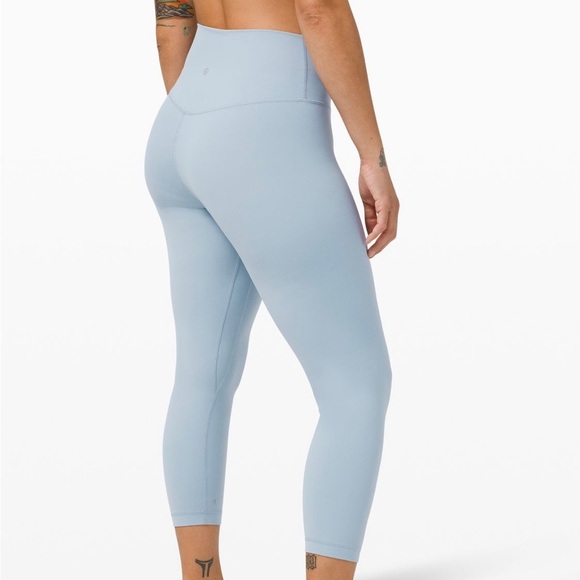 Lululemon Align High Rise Crop 21” Chambray sz 4 - Picture 3 of 6
